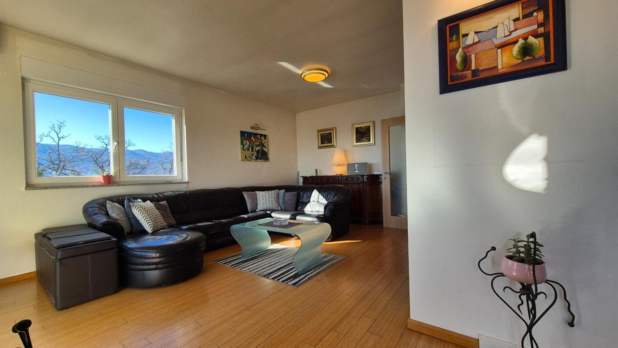La Famiglia Apartment